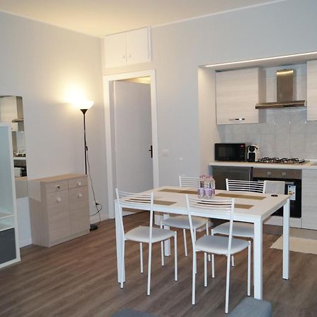 House Navigli-Life Apartment Milano Exterior foto